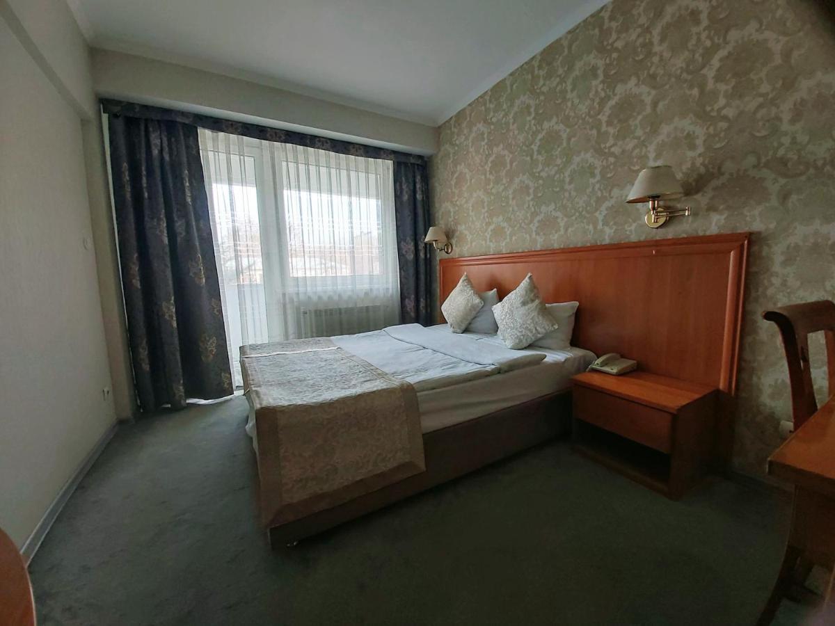 Astana International Hotel Almaty Exterior photo